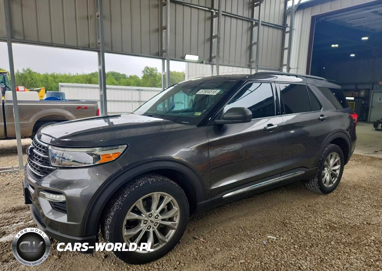 2020 Ford Explorer Xlt