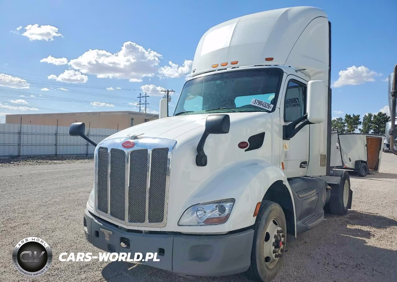 2018 Peterbilt 579 Semi Truck VIN:1XPBA48X7JD478200 - 2