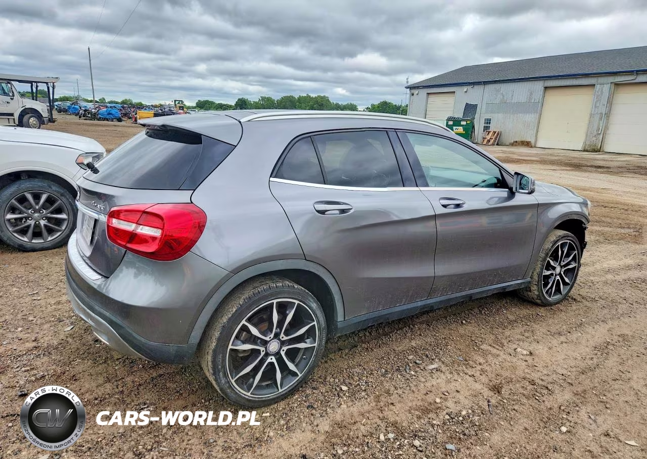 2016 Mercedes-Benz Gla 250 4Matic VIN:WDCTG4GBXGJ210692 - 3