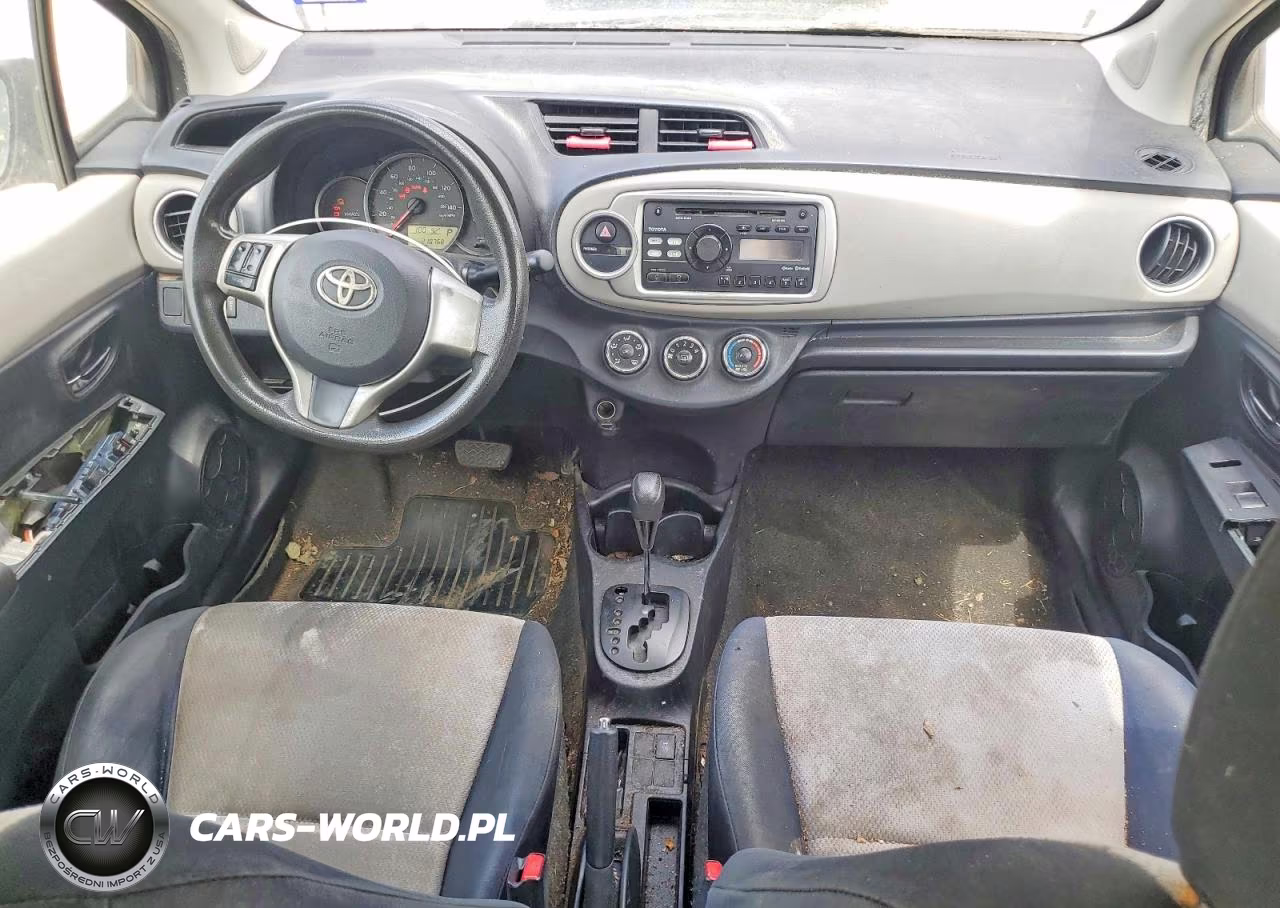 2012 Toyota Yaris 5-Door Le VIN:JTDKTUD37CD509995 - 8