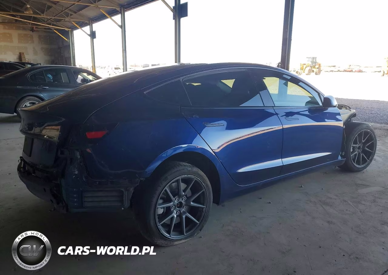 2023 Tesla Model 3 VIN:5YJ3E1EAXPF624714 - 3