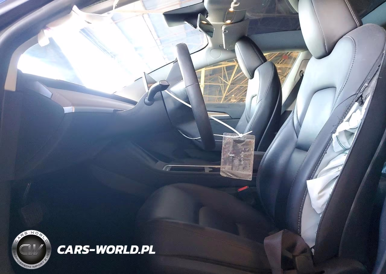 2023 Tesla Model 3 VIN:5YJ3E1EAXPF624714 - 7