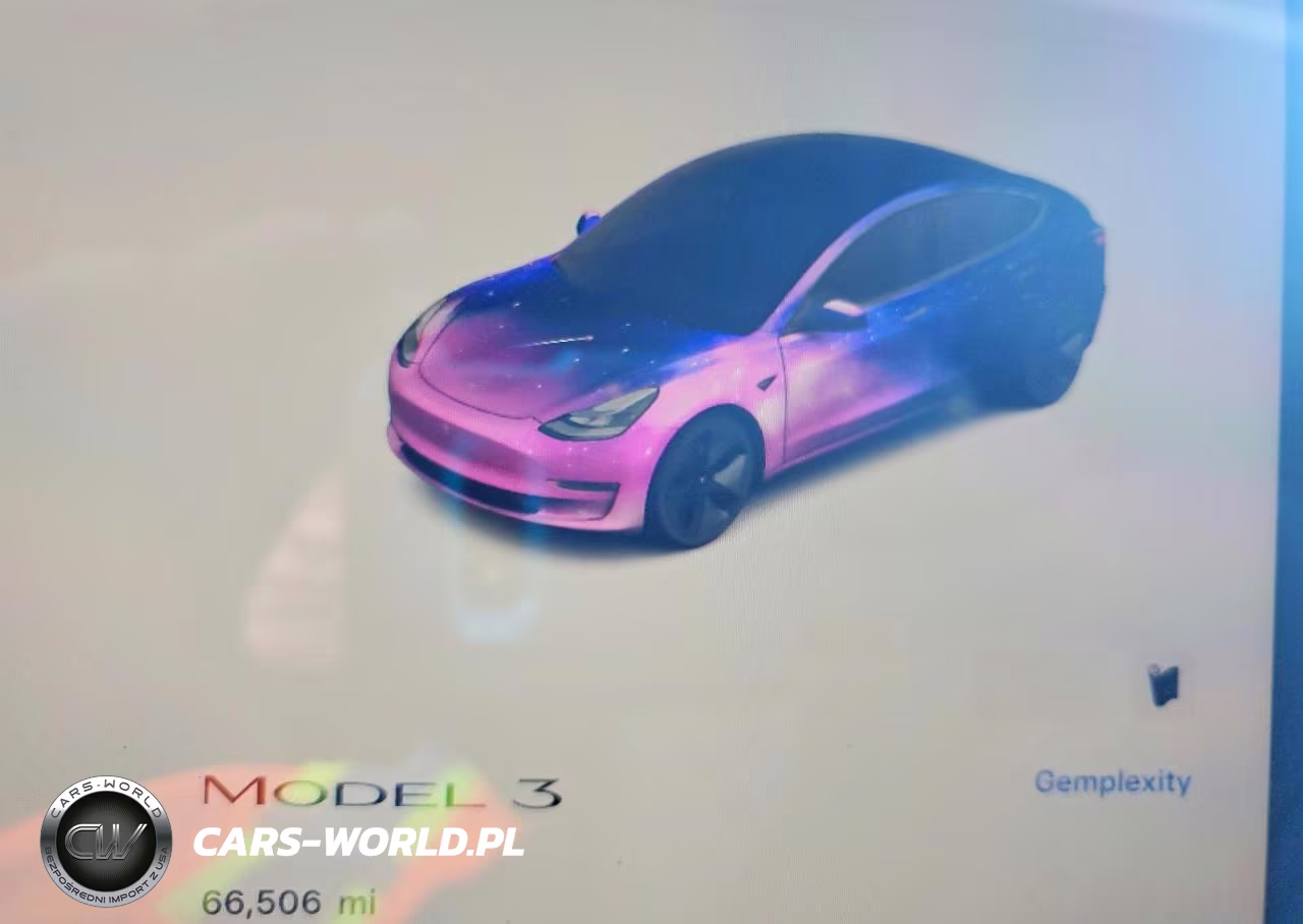 2023 Tesla Model 3 VIN:5YJ3E1EAXPF624714 - 9