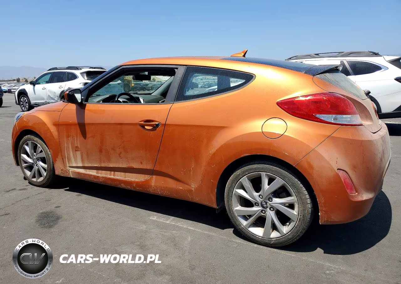 2017 Hyundai Veloster Base VIN:KMHTC6AD0HU306303 - 2