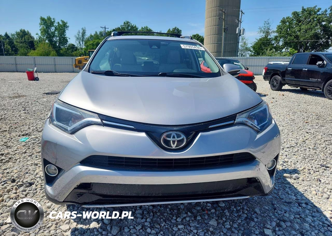 2017 Toyota Rav4 Xle VIN:2T3RFREV9HW613353 - 5
