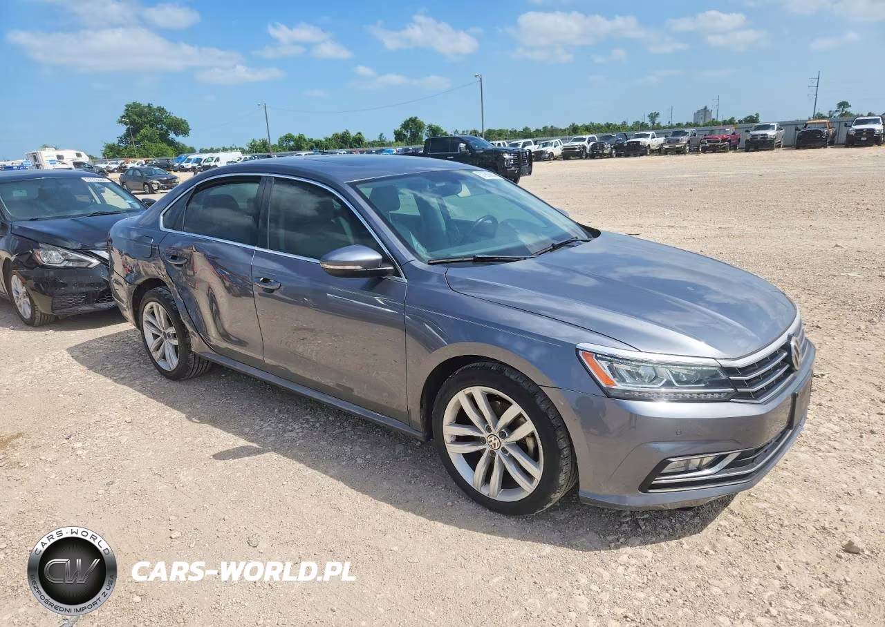 2018 Volkswagen Passat Se VIN:1VWBA7A38JC025278 - 4