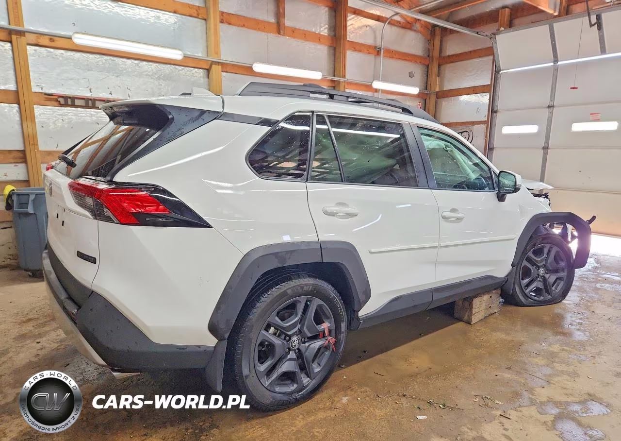 2024 Toyota Rav4 Adventure VIN:2T3J1RFV1RW427107 - 3