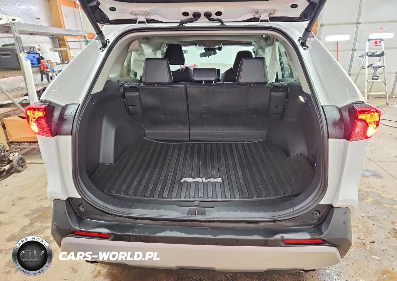 2024 Toyota Rav4 Adventure VIN:2T3J1RFV1RW427107 - 6