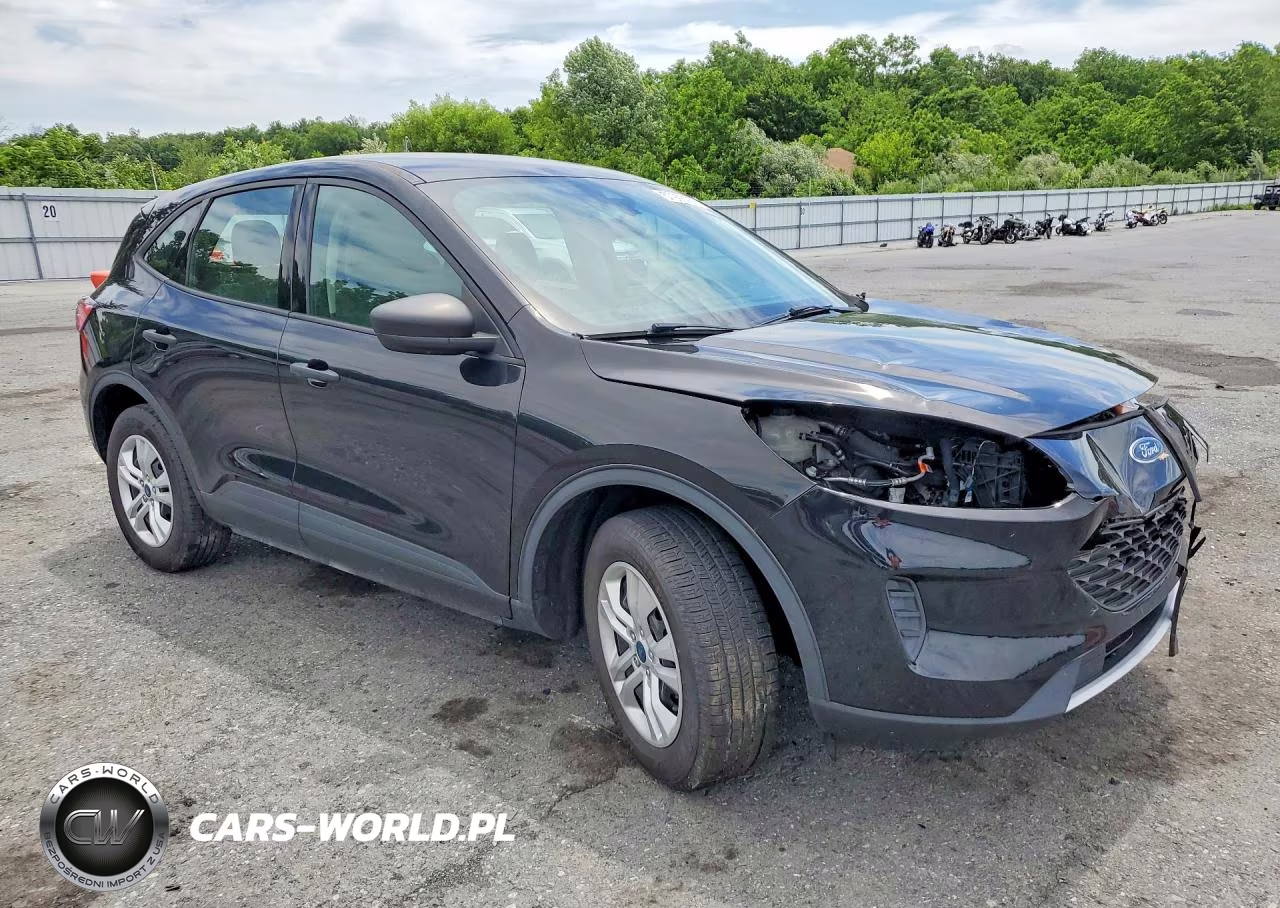 2020 Ford Escape S VIN:1FMCU9F62LUB46796 - 4