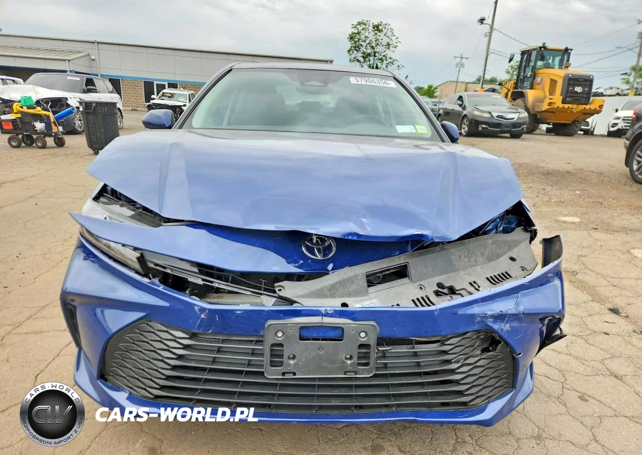2025 Toyota Camry Le VIN:4T1DBADKXSU022334 - 5