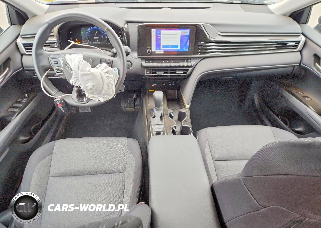 2025 Toyota Camry Le VIN:4T1DBADKXSU022334 - 8