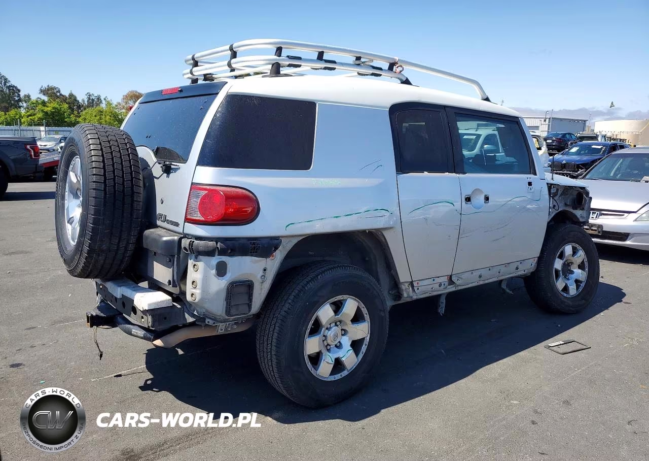 2008 Toyota Fj Cruiser Base VIN:JTEBU11FX8K046629 - 3