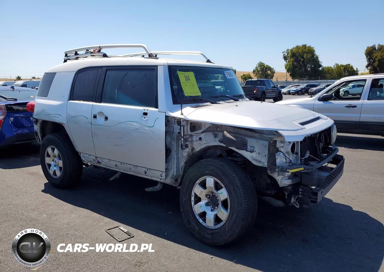 2008 Toyota Fj Cruiser Base VIN:JTEBU11FX8K046629 - 4