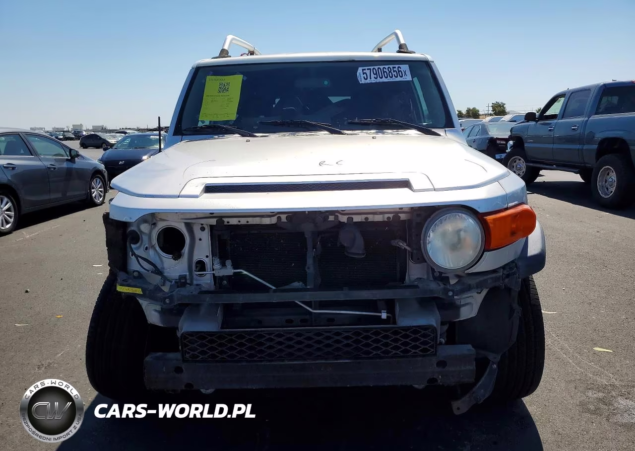 2008 Toyota Fj Cruiser Base VIN:JTEBU11FX8K046629 - 5