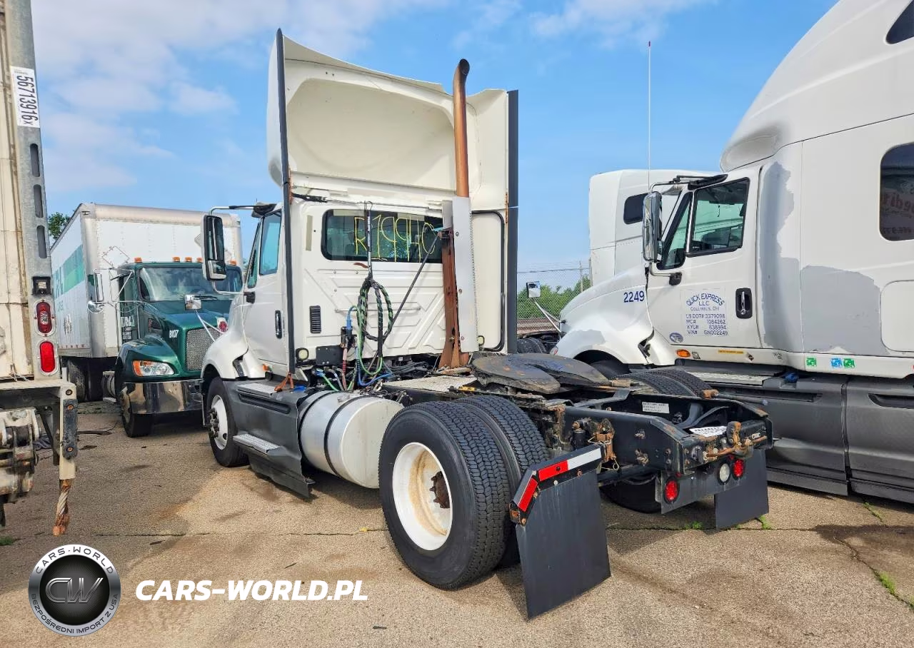 2017 International Prostar Semi Truck VIN:1HSDGAPR3HH164791 - 3
