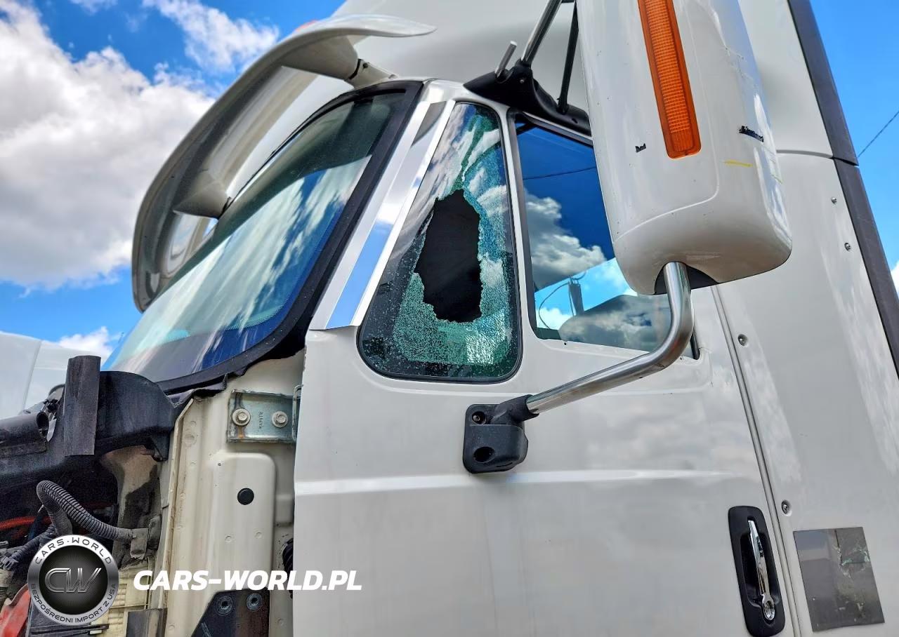 2017 International Prostar Semi Truck VIN:1HSDGAPR3HH164791 - 9
