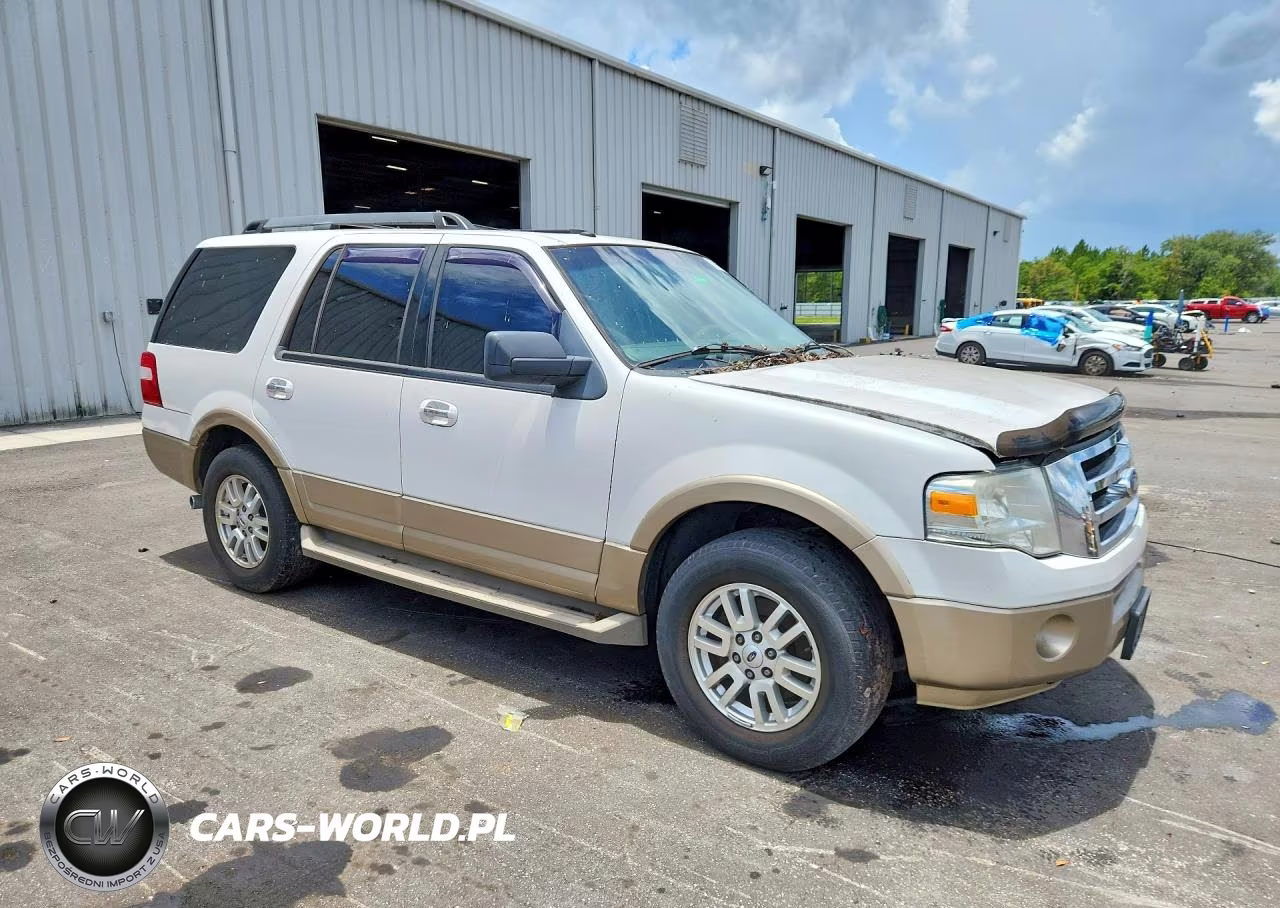 2012 Ford Expedition Xlt VIN:1FMJU1H55CEF08885 - 4