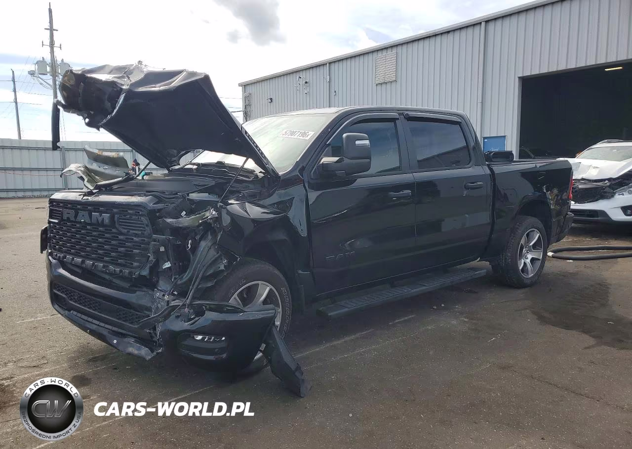 2025 Ram 1500 Tradesman – zdjęcie 1 z 12