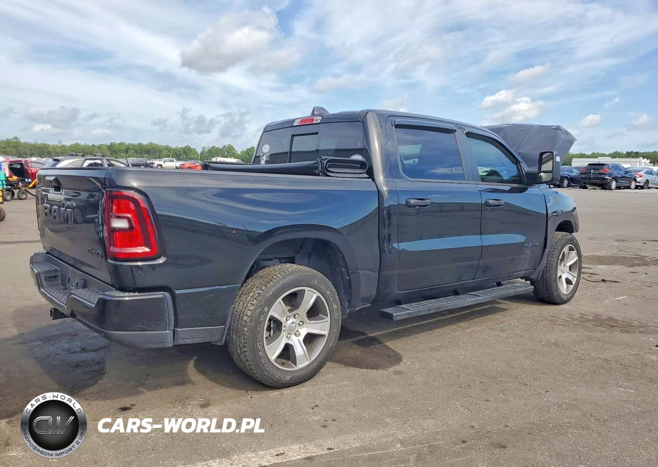 2025 Ram 1500 Tradesman VIN:1C6RRFGG1SN676649 - 3