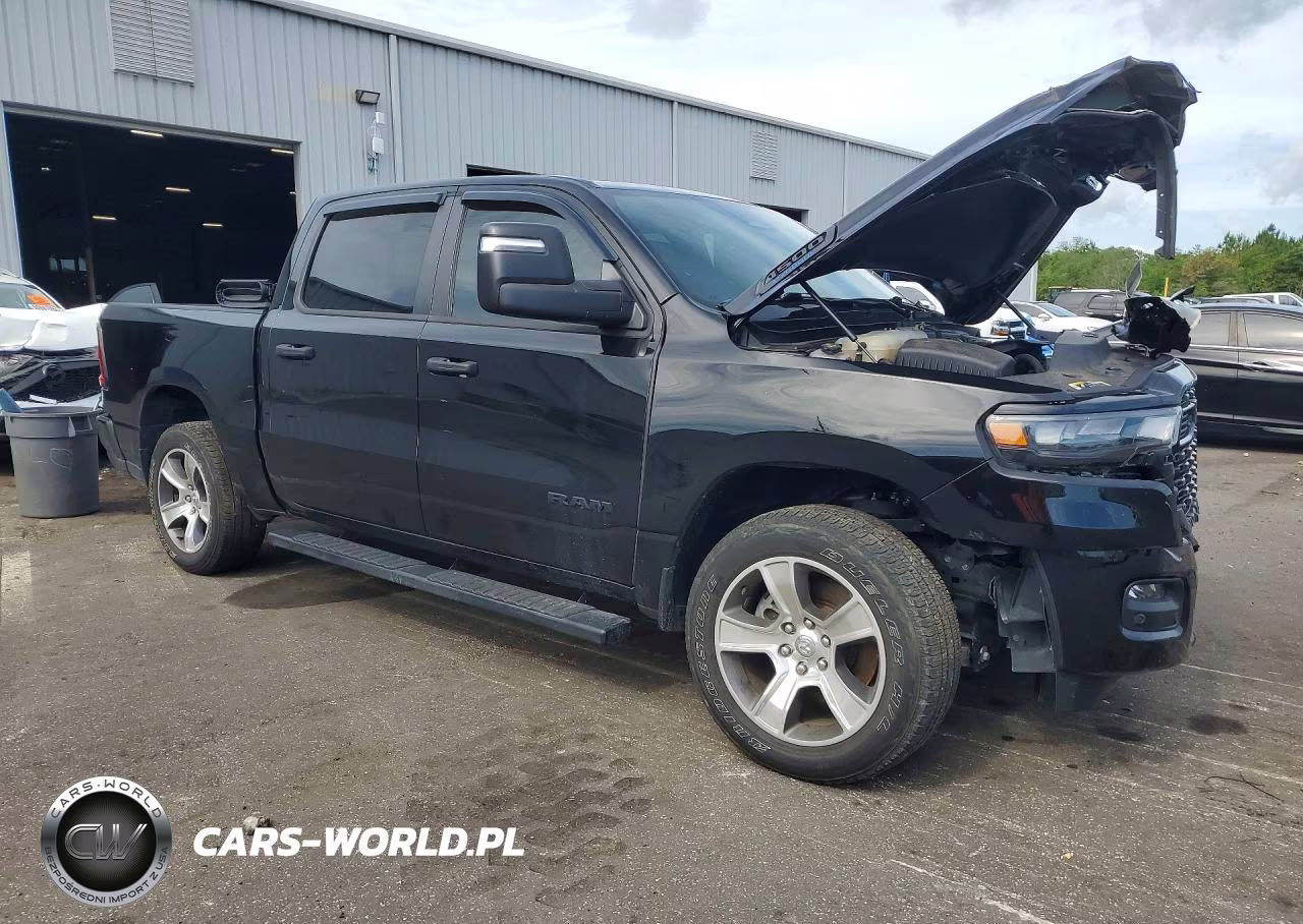 2025 Ram 1500 Tradesman VIN:1C6RRFGG1SN676649 - 4