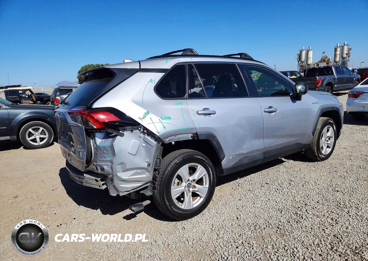 2019 Toyota Rav4 Le VIN:JTMLWRFV2KD026324 - 3