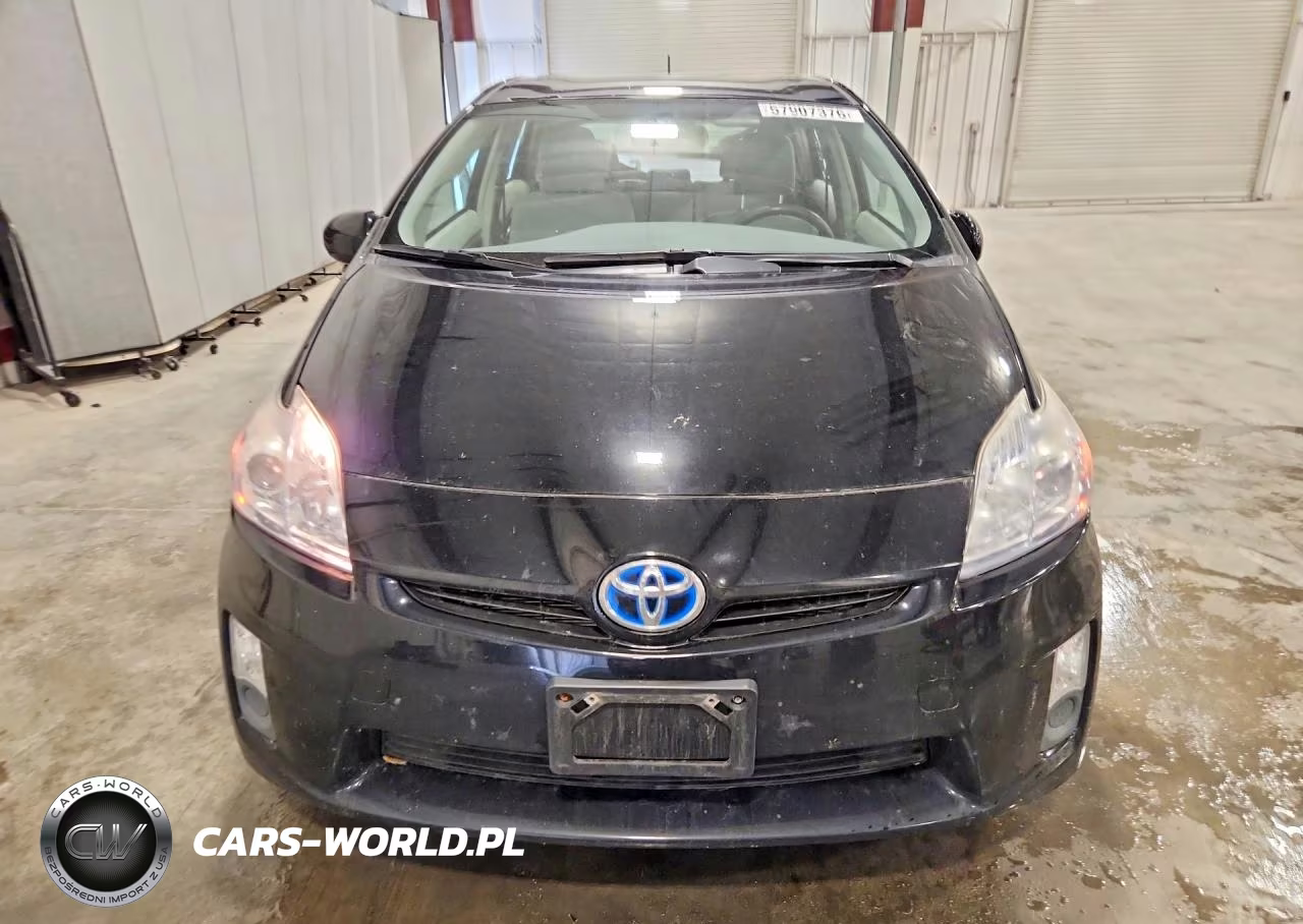 2011 Toyota Prius Two VIN:JTDKN3DUXB5372847 - 5
