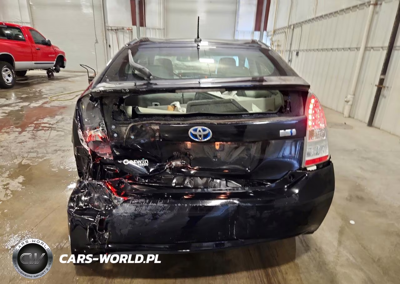 2011 Toyota Prius Two VIN:JTDKN3DUXB5372847 - 6