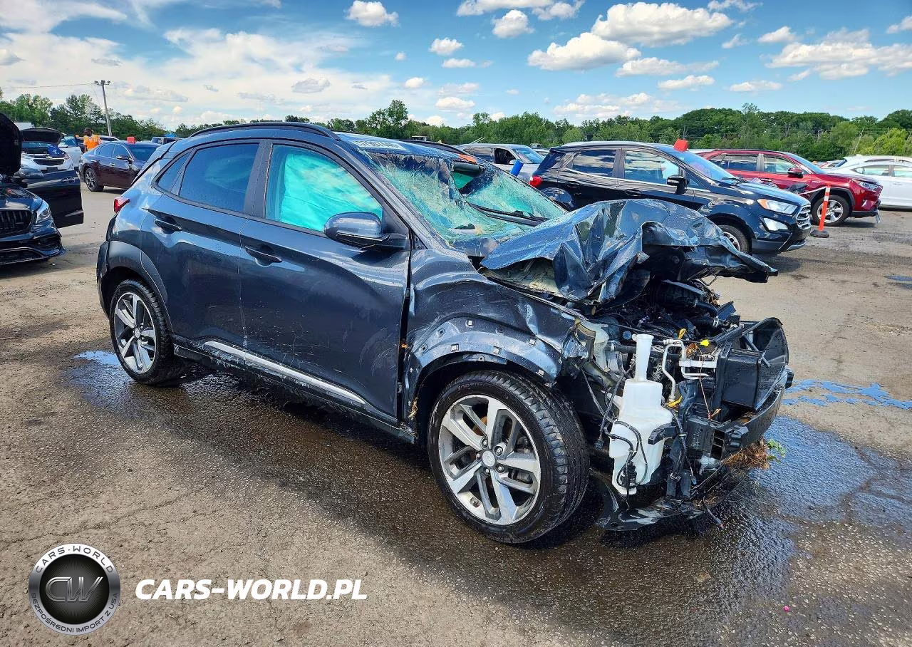 2020 Hyundai Kona Limited VIN:KM8K3CA50LU568141 - 4