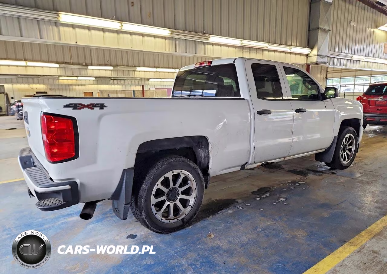 2016 Chevrolet Silverado K1500 Custom VIN:1GCVKPEH8GZ428279 - 3