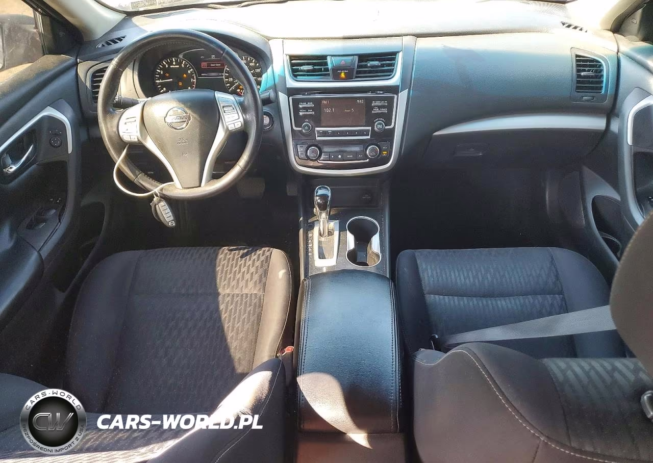 2018 Nissan Altima VIN:1N4AL3AP8JC255140 - 8