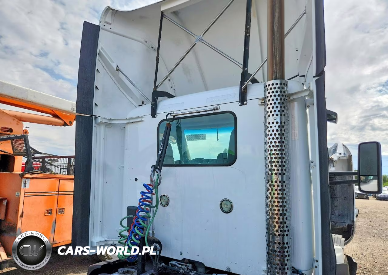 2016 Kenworth T680 Semi Truck VIN:1XKYA48X9GJ496711 - 6