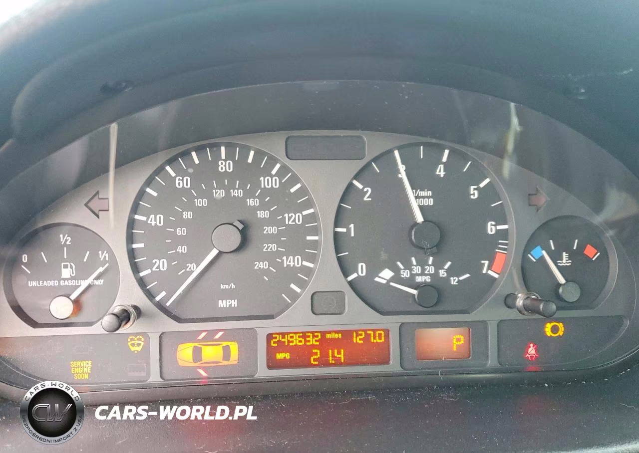 2005 BMW 325 I VIN:WBAEV33425KW15911 - 9