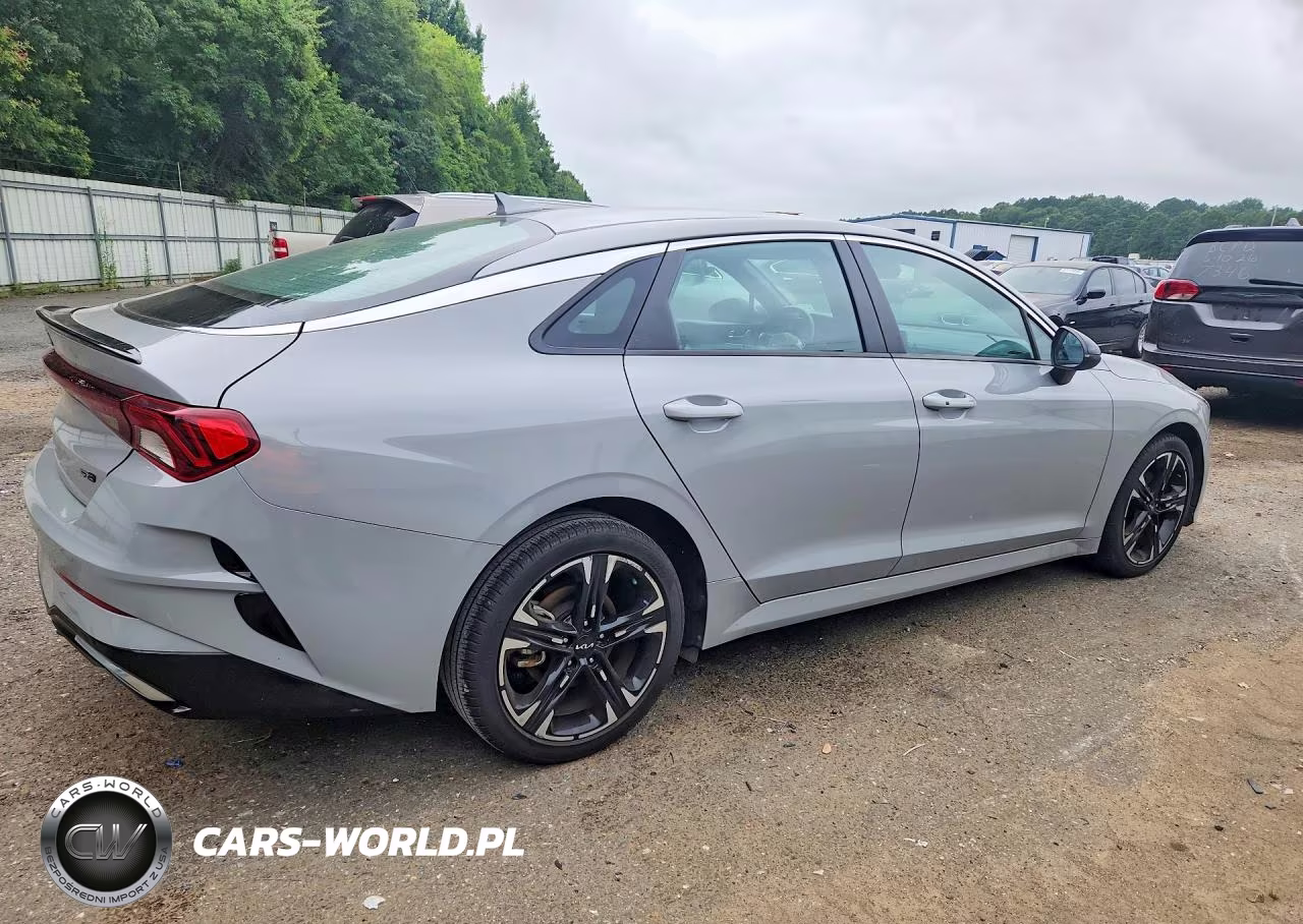 2022 Kia K5 Gt Line VIN:5XXG64J20NG166433 - 3