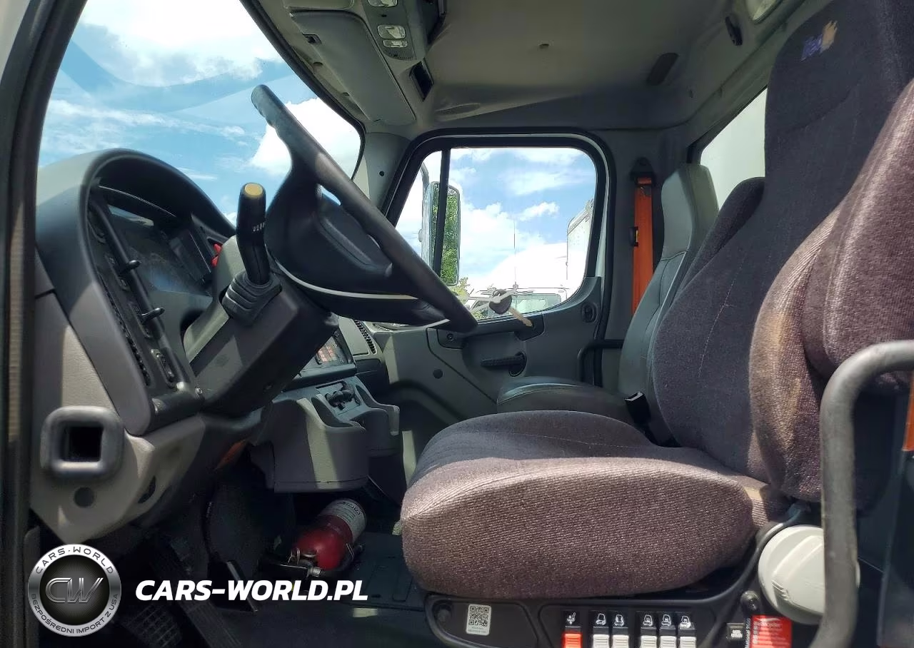 2012 Freightliner Business Class M2 Box Truck VIN:1FVACXDT9CHBM7147 - 6