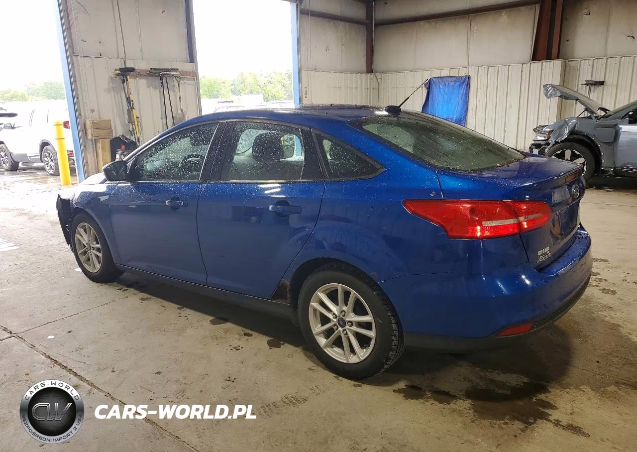 2018 Ford Focus Se VIN:1FADP3F21JL200334 - 2