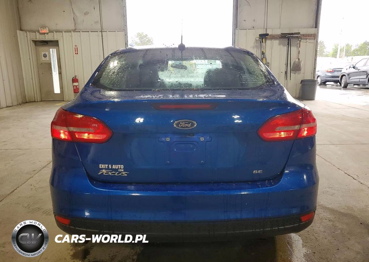 2018 Ford Focus Se VIN:1FADP3F21JL200334 - 6