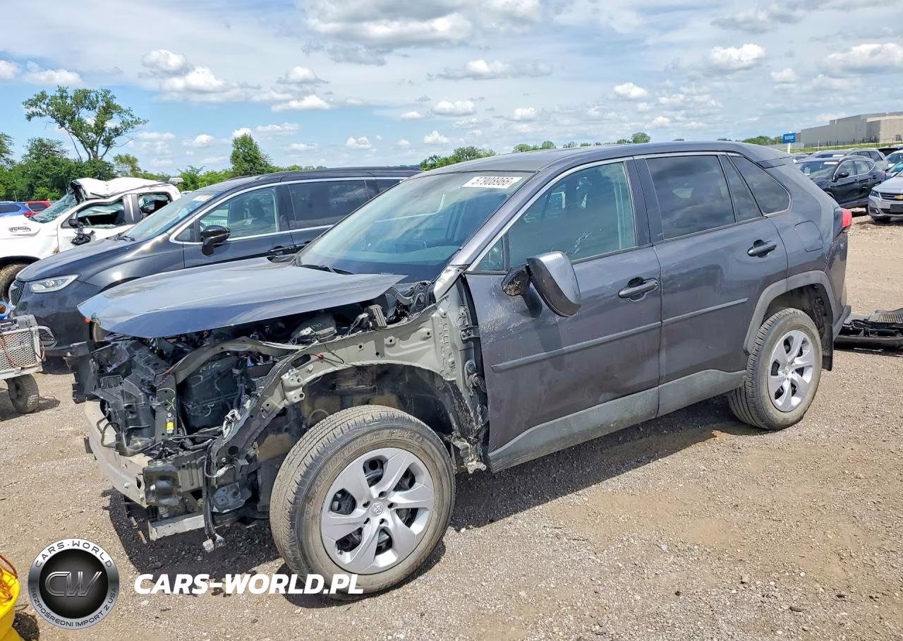 2025 Toyota Rav4 Le – zdjęcie 1 z 13
