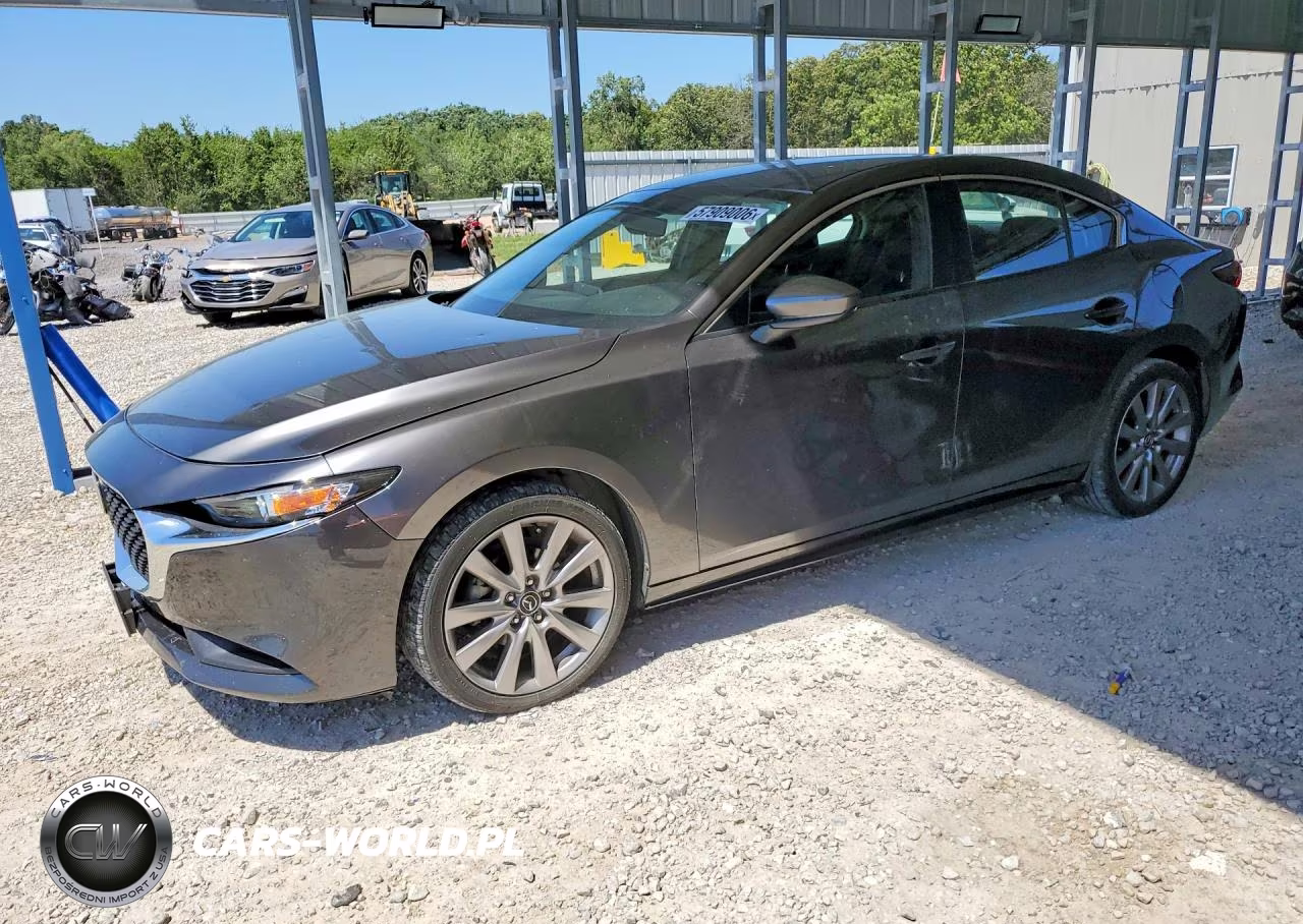 2021 Mazda 3 Select