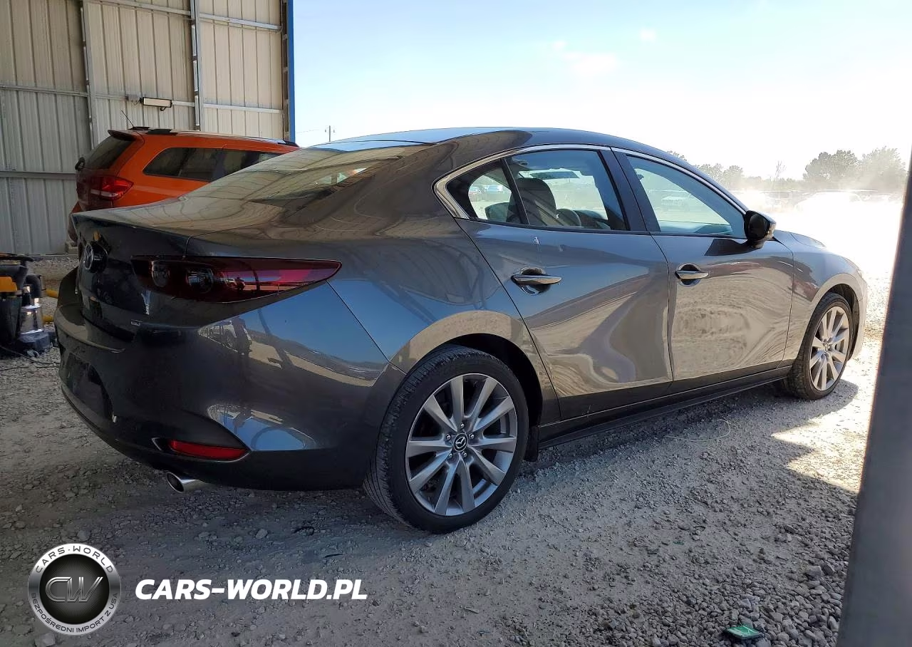 2021 Mazda 3 Select VIN:JM1BPABL4M1338731 - 3