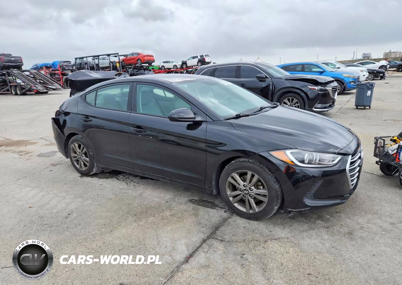 2017 Hyundai Elantra Se VIN:5NPD84LF6HH051518 - 4