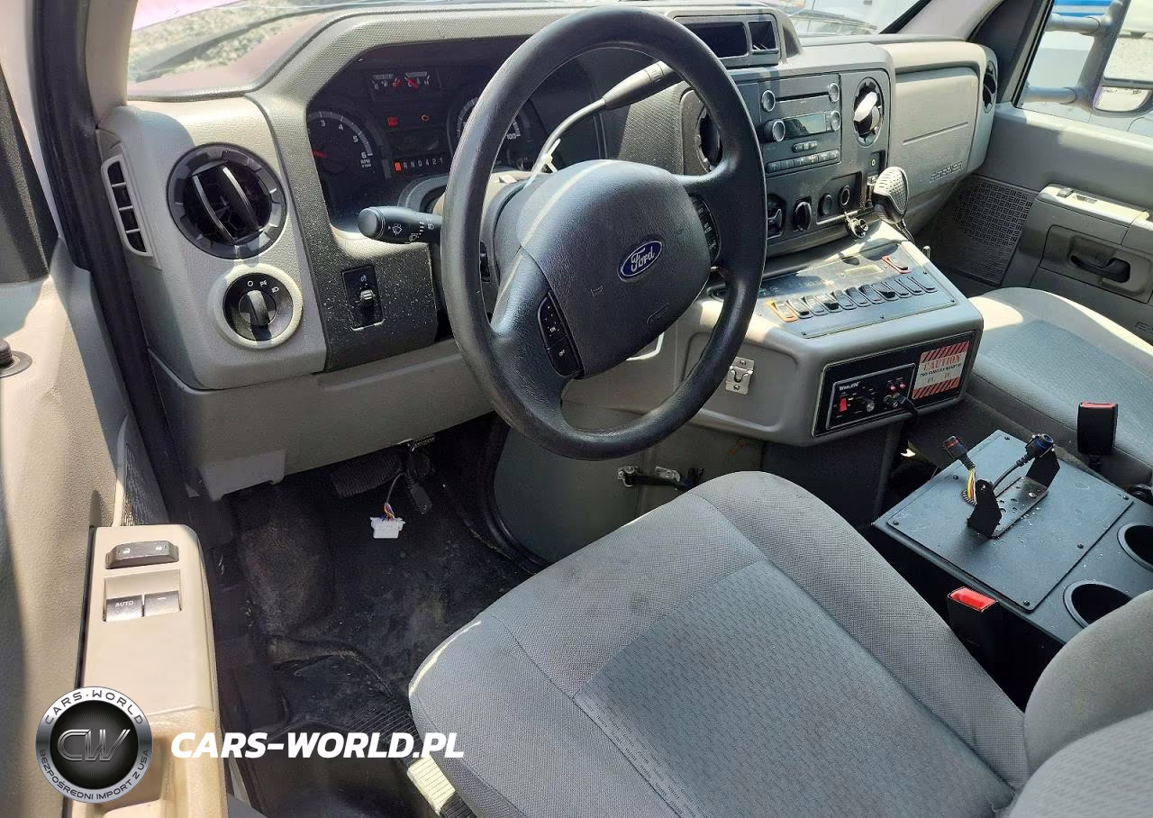 2018 Ford Econoline - Ambulance VIN:1FDWE3FS0JDC23229 - 8