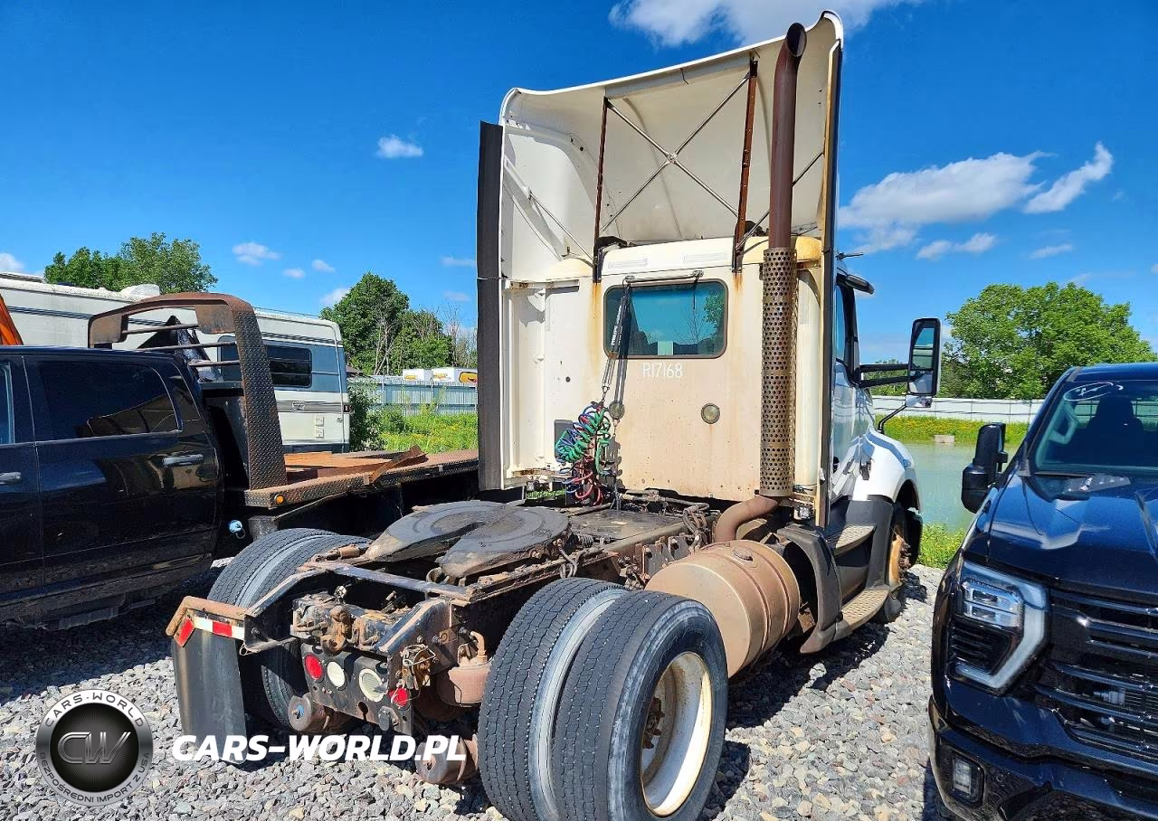 2016 Kenworth T680 Semi Truck VIN:1XKYA48X8GJ496439 - 4