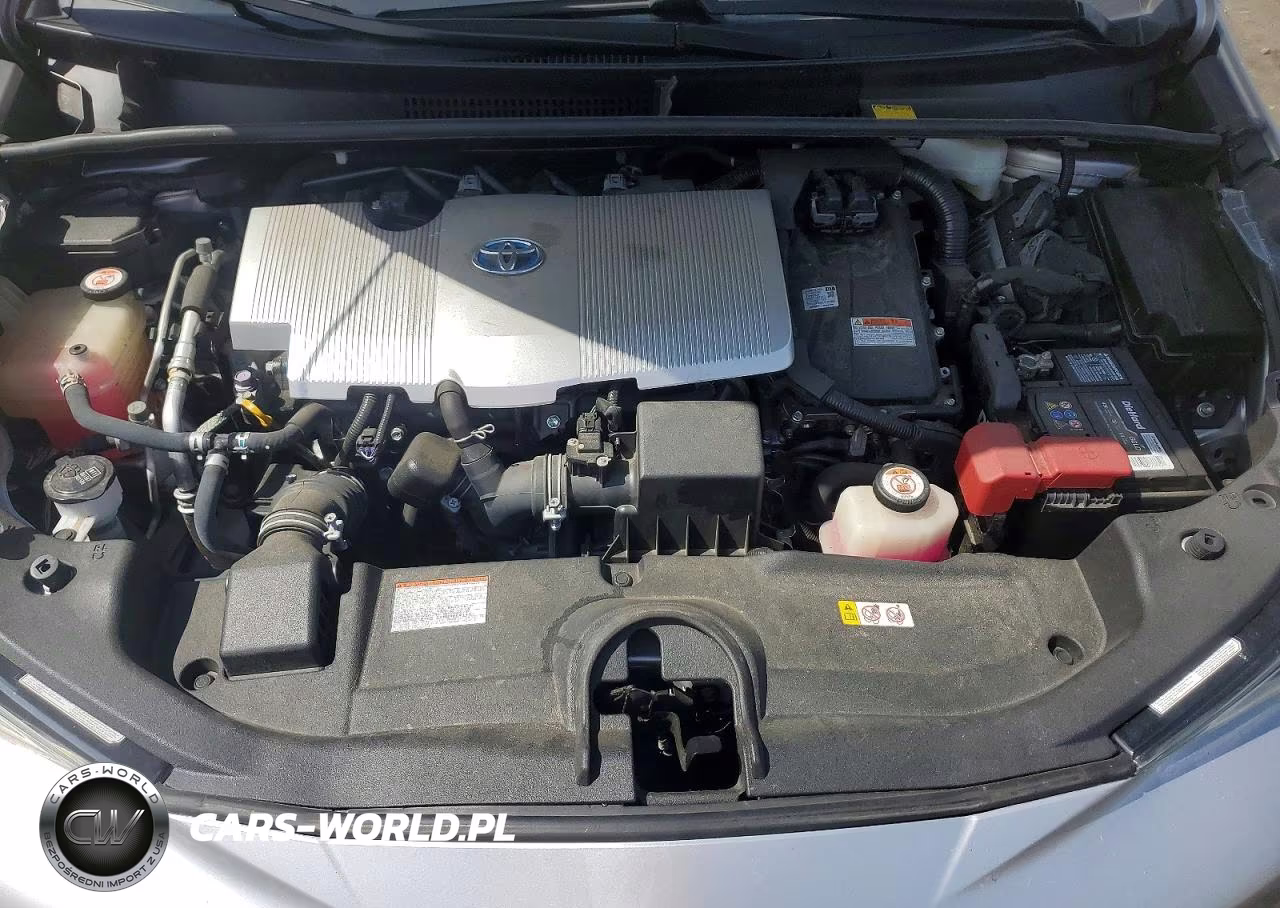 2018 Toyota Prius Two VIN:JTDKBRFU4J3588969 - 11
