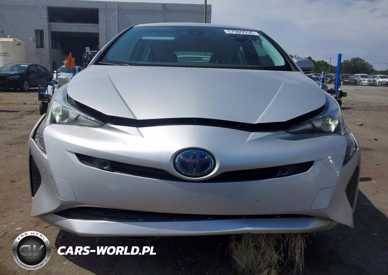 2018 Toyota Prius Two VIN:JTDKBRFU4J3588969 - 5