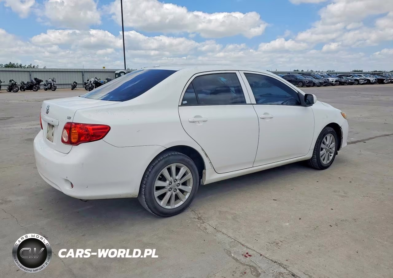 2010 Toyota Corolla Le VIN:1NXBU4EE0AZ270148 - 3