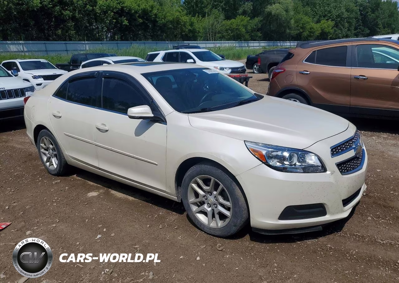2013 Chevrolet Malibu 1Lt VIN:1G11C5SA1DF354460 - 4