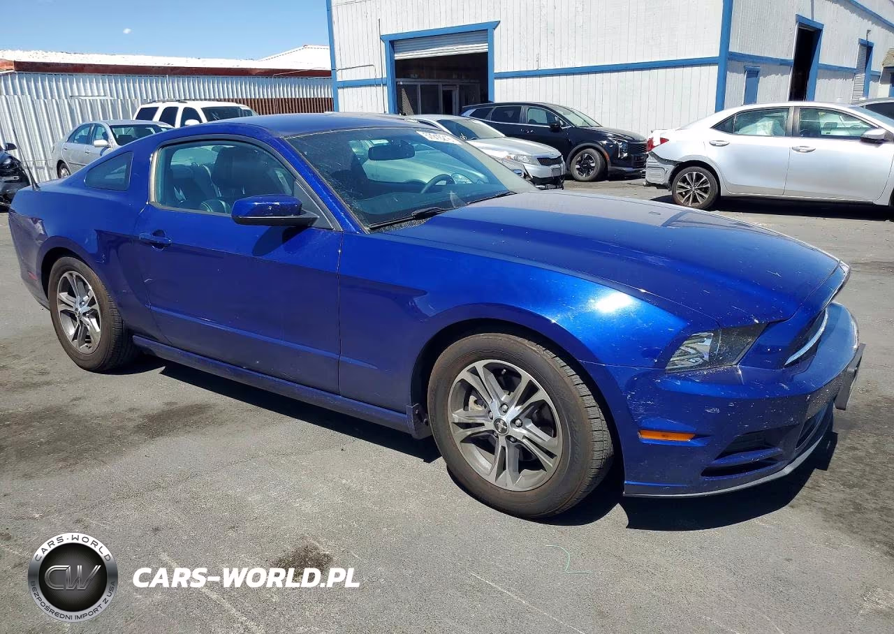 2014 Ford Mustang VIN:1ZVBP8AM6E5286187 - 4