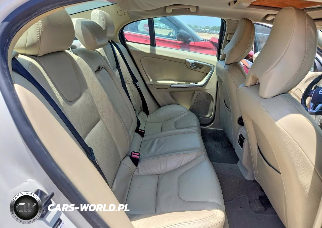 2012 Volvo S60 T5 VIN:YV1622FS7C2053323 - 10
