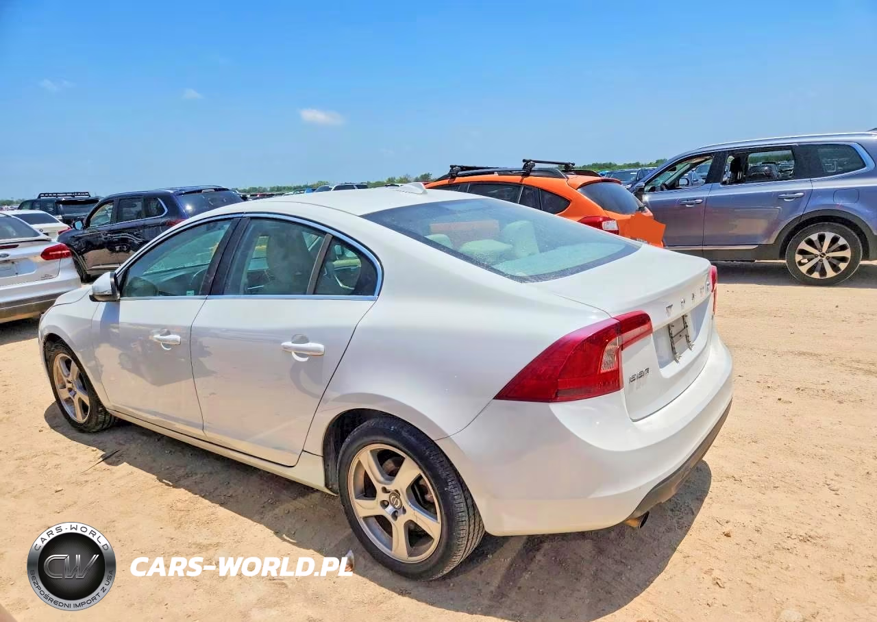 2012 Volvo S60 T5 VIN:YV1622FS7C2053323 - 2