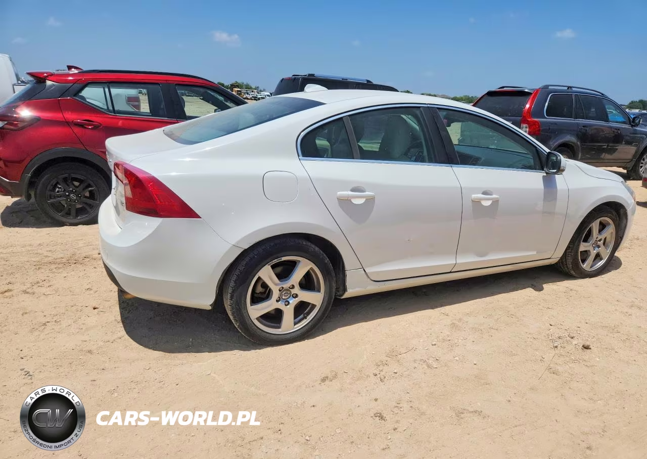 2012 Volvo S60 T5 VIN:YV1622FS7C2053323 - 3